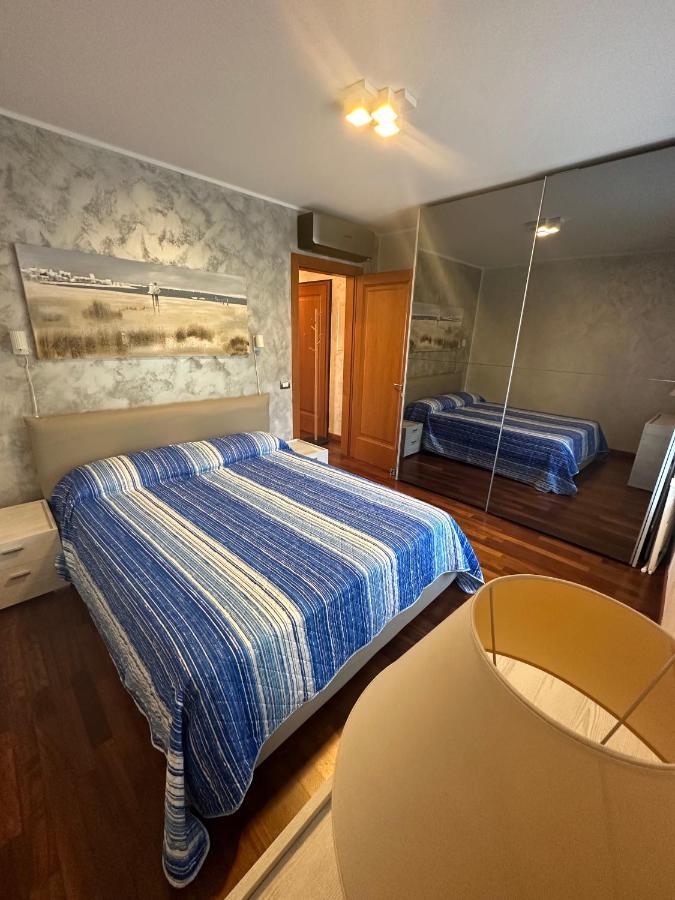 Al Porticciolo Apartamento Múggia Exterior foto