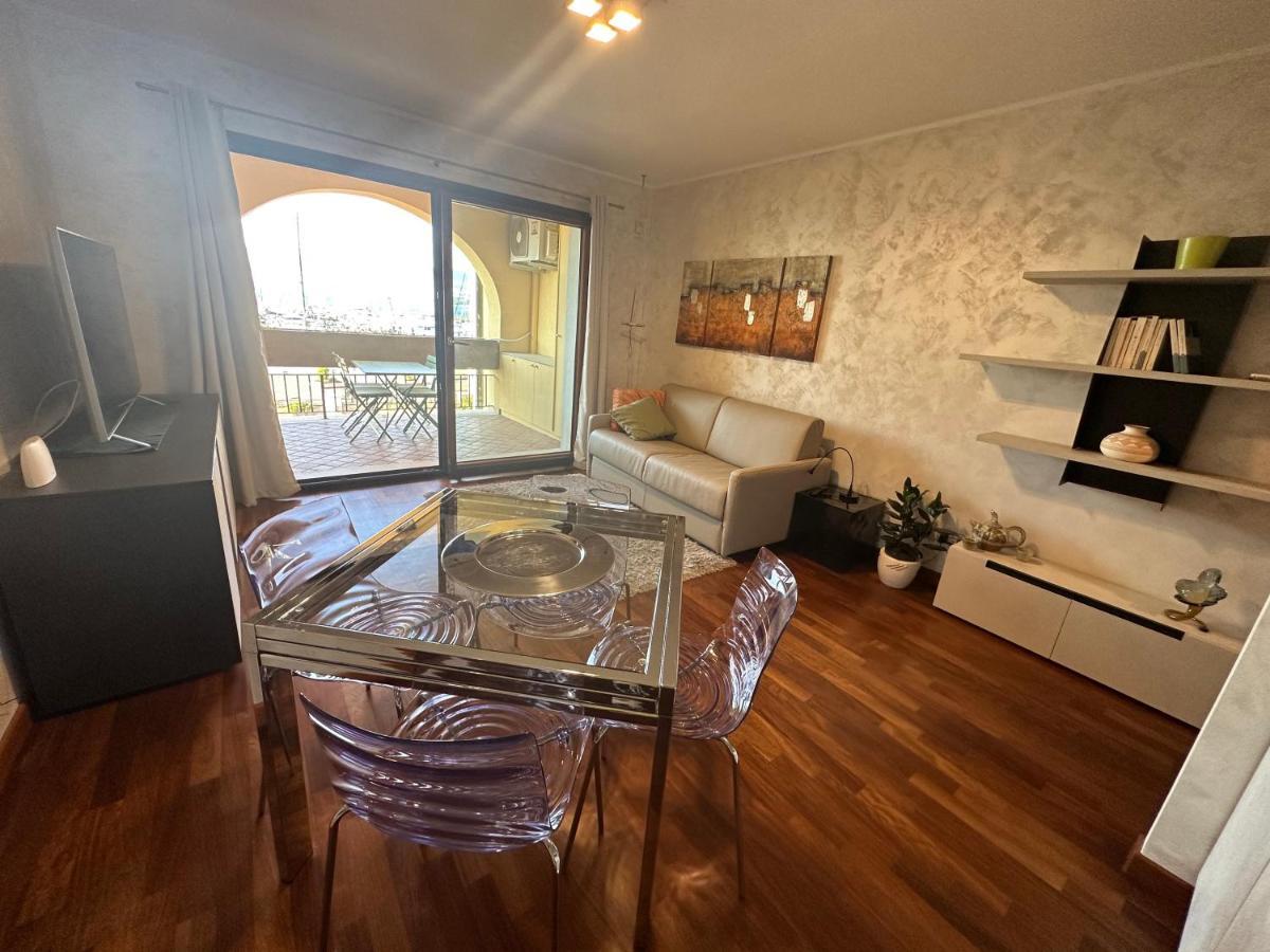 Al Porticciolo Apartamento Múggia Exterior foto