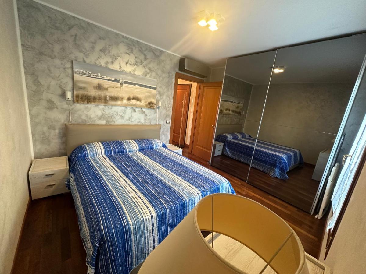 Al Porticciolo Apartamento Múggia Exterior foto